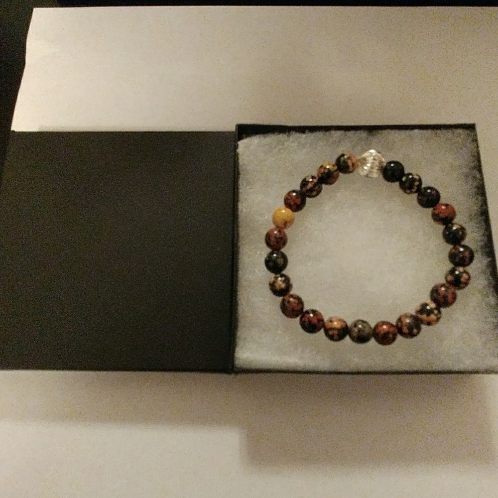 Red Snowflake Obsidian Stone Bracelet - Picture 8 of 8